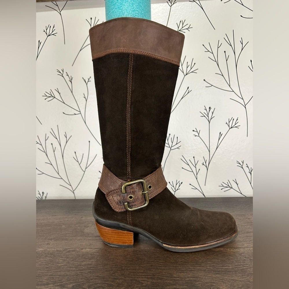 Wolky Brown Heeled Boots with Buckle and Stitching